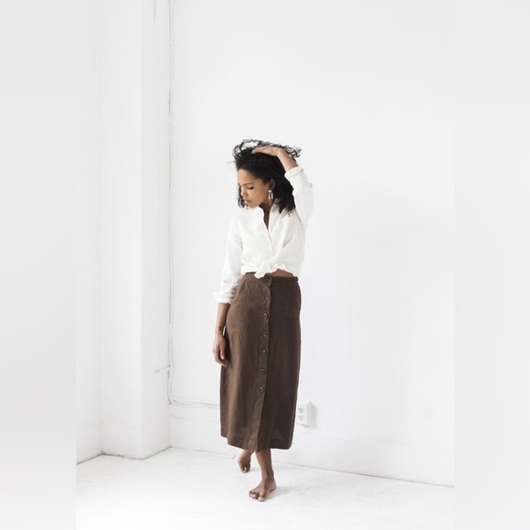 Beaton Linen Long Sleeve Button Up Alabaster XS - Picture 2 of 7